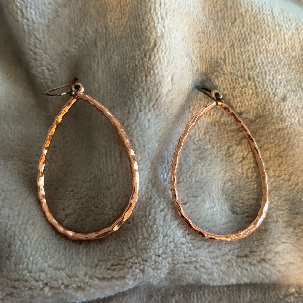 Elegant Rose Gold Teardrop Earrings